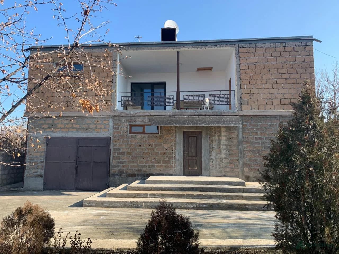 ՎԱՃԱՌՔԻ ԱՌԱՆՁՆԱՏՈՒՆ ԱՇՏԱՐԱԿՈՒՄ